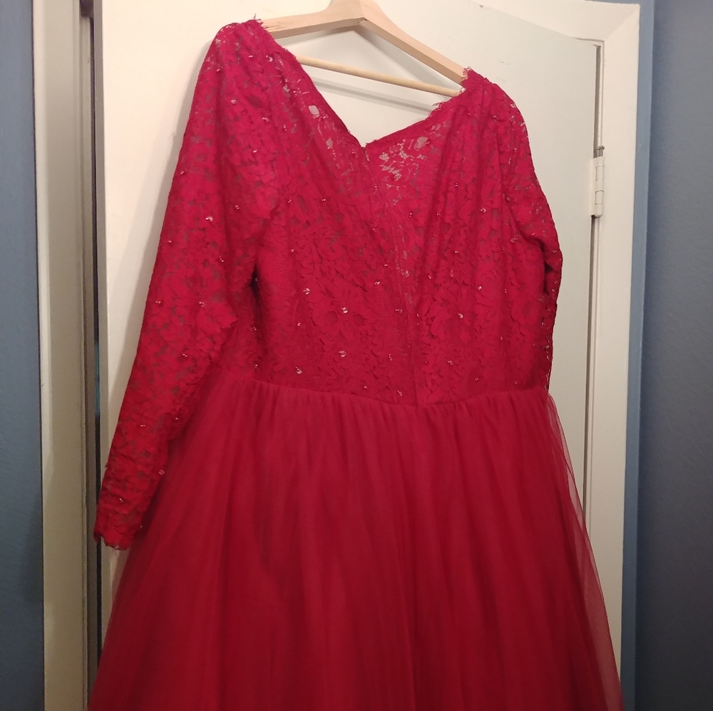 Red prom dress